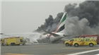 Máy bay của Emirates Airline bốc cháy khi hạ cánh