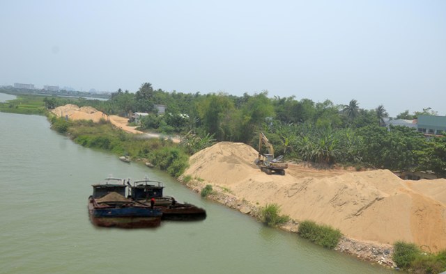 Đà Nẵng: Nghiêm cấm khai thác, vận chuyển cát bằng đường sông
