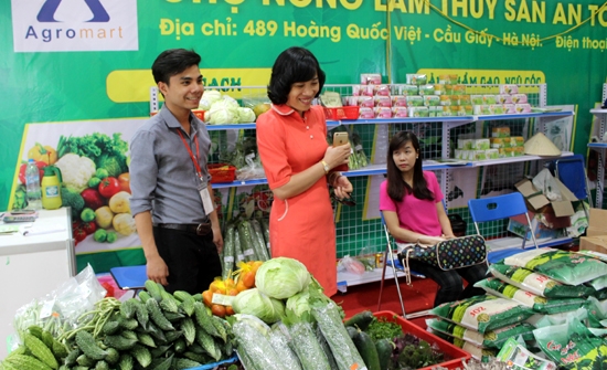 Phiên chợ Nông sản, thực phẩm an toàn và Vật tư nông nghiệp lần thứ 4