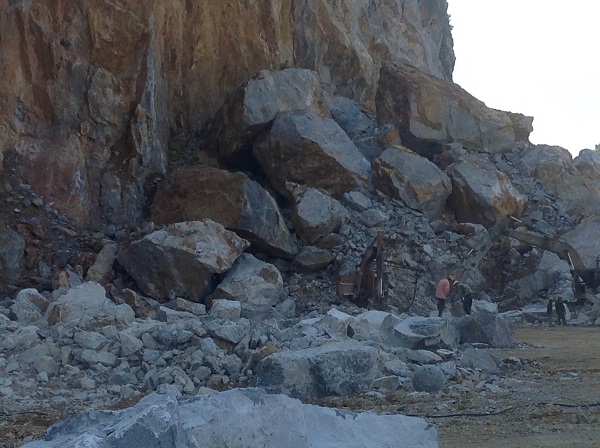 Thanh Hóa: Hiểm họa từ hoạt động khai thác đá của DN Quỳnh Kim
